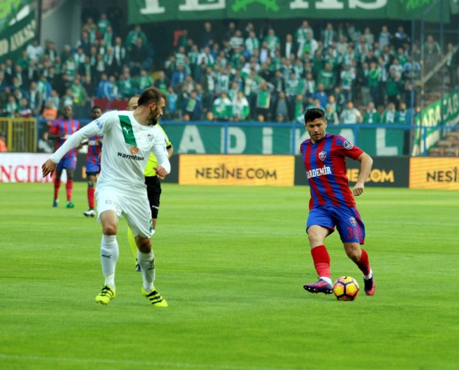 Karabük’te İlk Yarı Gol Yok