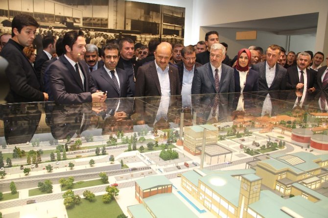 "Kod Bilmeyen Çocuk, Okuma-yazma Biliyor Sayılmayacak"