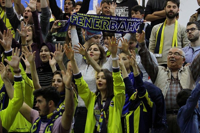 Fenerbahçe Deplasmanda Kazandı