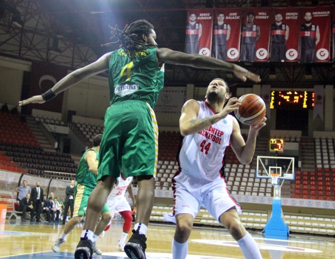 Gaziantep Basketbol Sahasında Kazandı