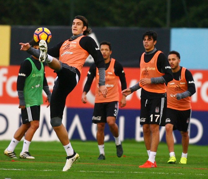 Beşiktaş 9 Eksikle Çalıştı