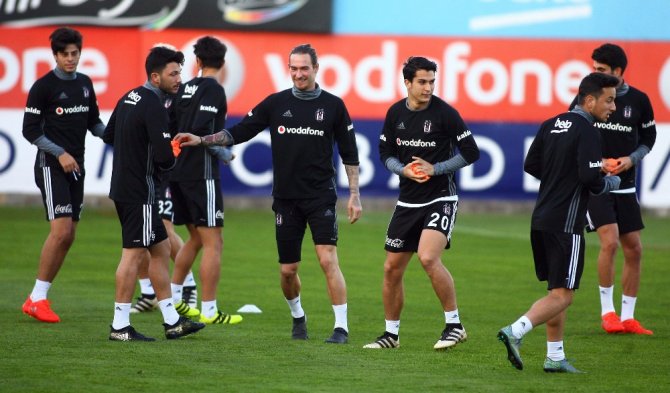 Beşiktaş 9 Eksikle Çalıştı