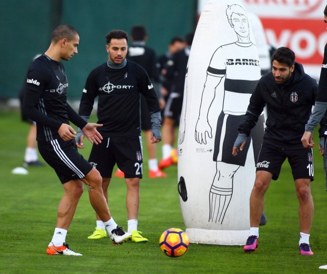 Beşiktaş 9 Eksikle Çalıştı