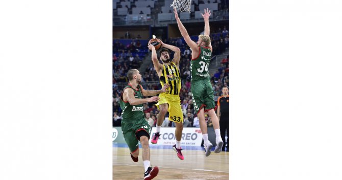 Fenerbahçe’ye İspanya’da Ağır Darbe
