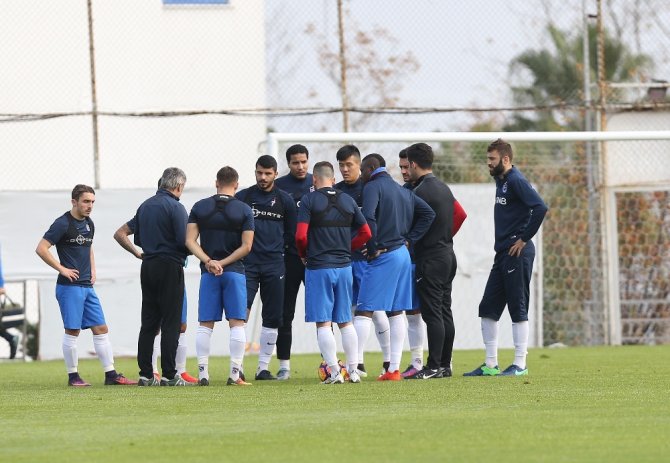 Trabzonspor’da Antalyaspor Mesaisi Sürüyor