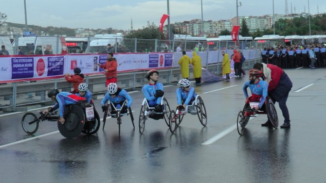 15 Temmuz Şehitler Köprüsünde İlk Maraton