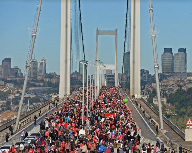 İstanbul ’15 Temmuz Şehitleri’ İçin Koştu