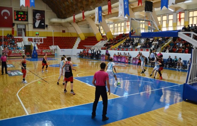 Adana Aski: 47 - Bellona Agü: 66
