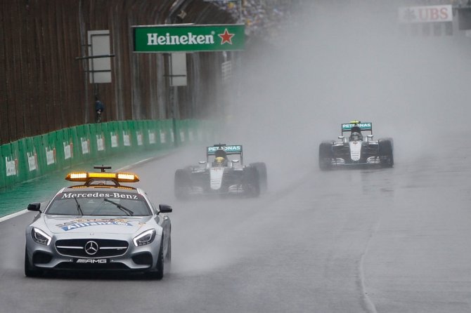 Brezilya’da Zafer Hamilton’un