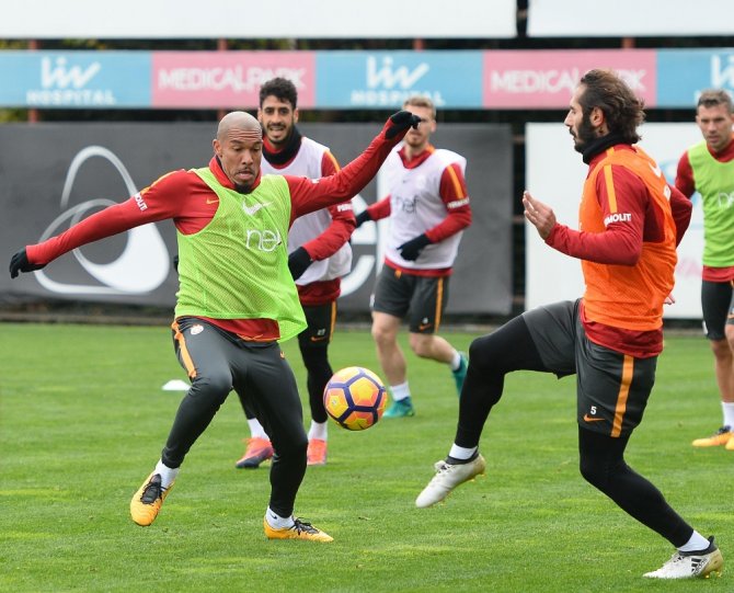 Çalışmaya Muslera Ve Bruma Katılmadı