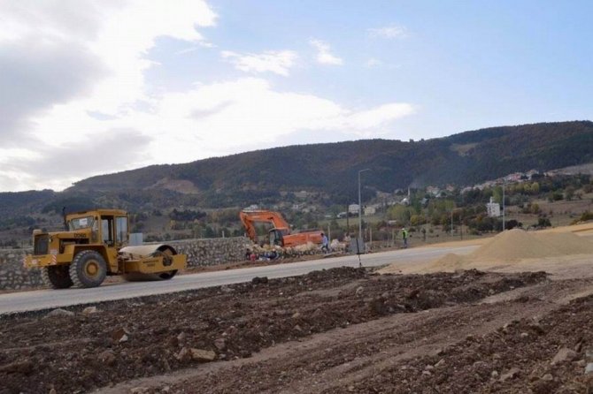 Karadeniz-akdeniz Yolunda Çalışmalar Tam Gaz
