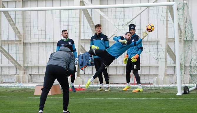 Konyaspor, Gaziantepspor Maçı Hazırlıklarını Sürdürüyor