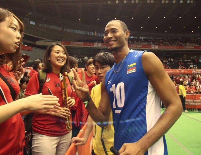 Venezuelalı Milli Voleybolcu Afyonkarahisar’da Öldü