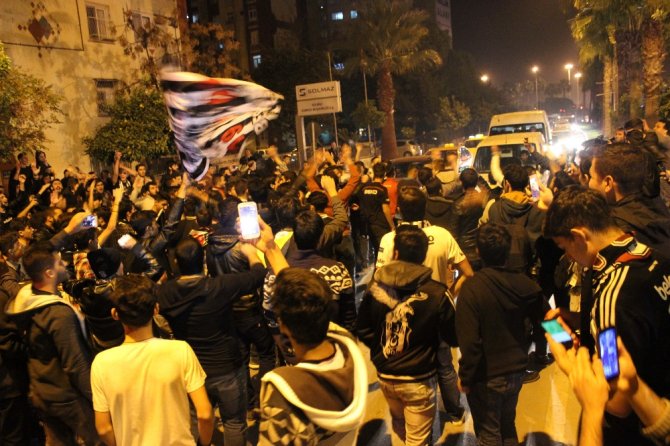 Beşiktaş Kafilesi Adana’da