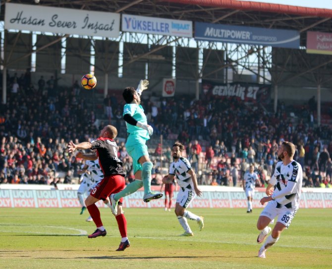 Gaziantepspor Evinde Farklı Kaybetti