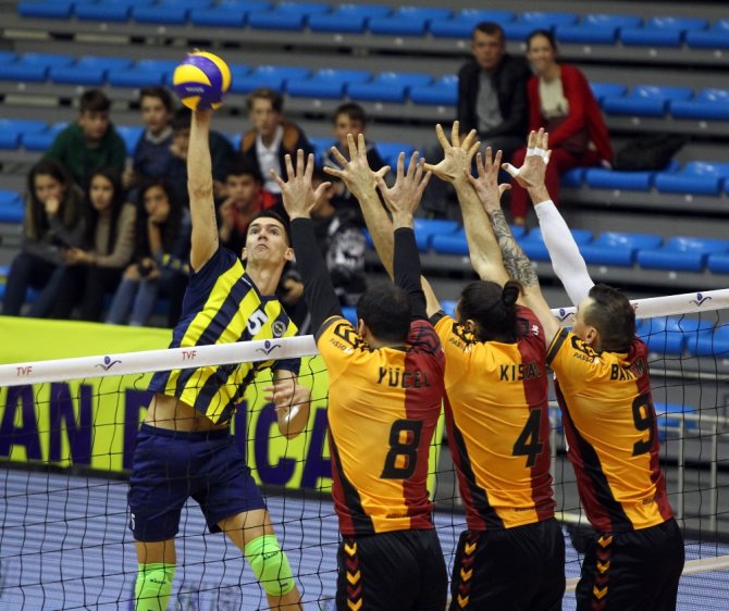 Filede Derbinin Galibi Fenerbahçe