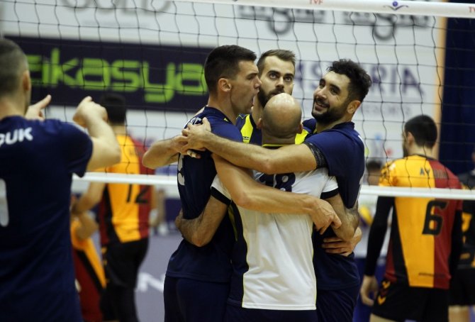 Filede Derbinin Galibi Fenerbahçe