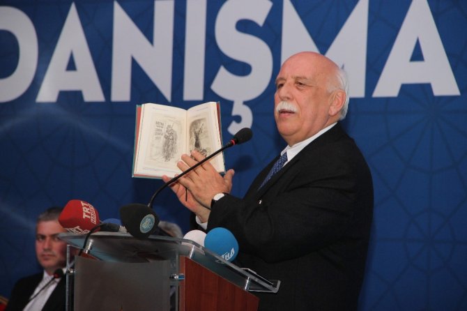 Bakan Avcı Gözyaşlarına Hakim Olamadı