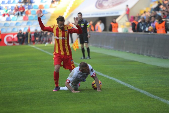 Kayserispor Evinde Kaybetti
