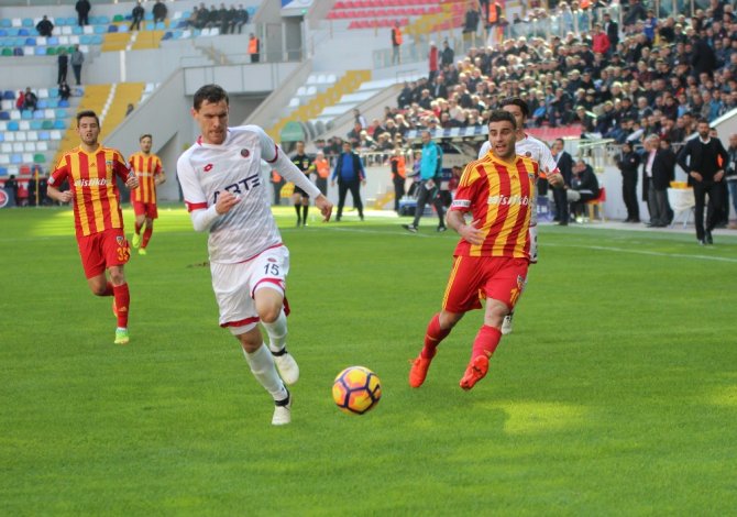 Kayserispor Evinde Kaybetti