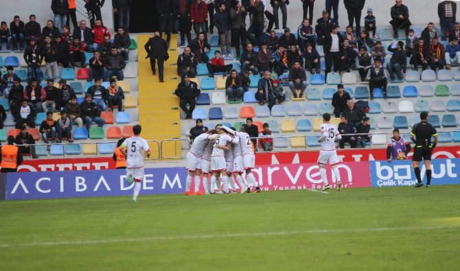 Kayserispor Evinde Kaybetti