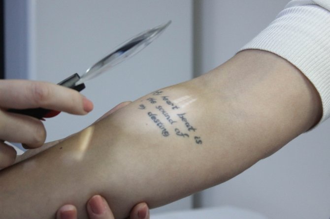 "Dövme Kansere Yol Açabilir"