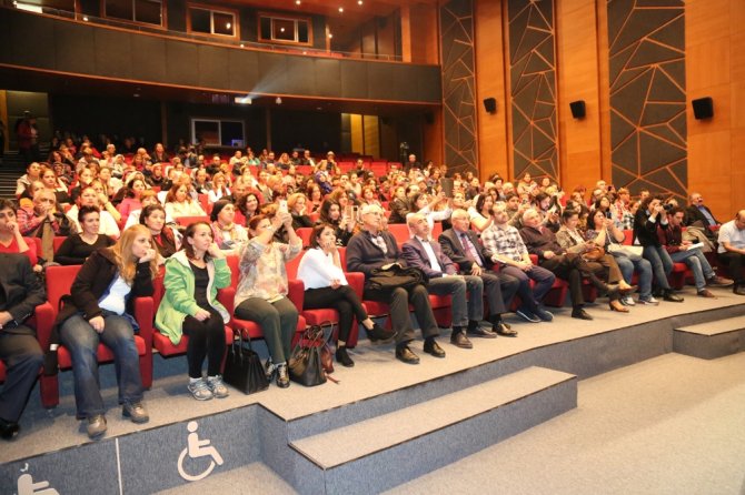 Sultan Onu Taklit Etmeye Çalışmış