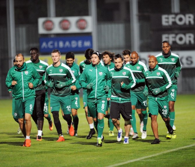 Bursaspor’da Galatasaray Mesaisi Başladı