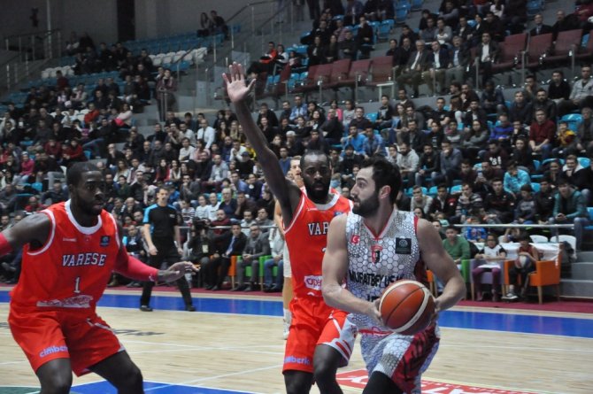 Muratbey Uşak, İtalyan Rakibini Devirdi