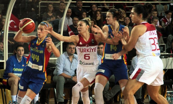Potanın Perileri Romanya’yı Devirdi