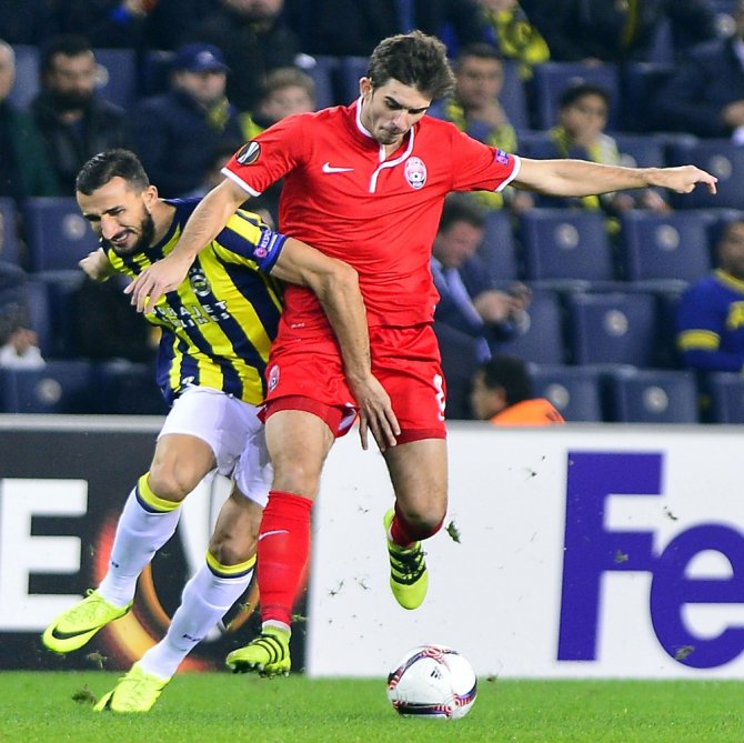 İlk 15 Dakikada "Gol" Sesi Yok