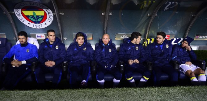 İlk 15 Dakikada "Gol" Sesi Yok