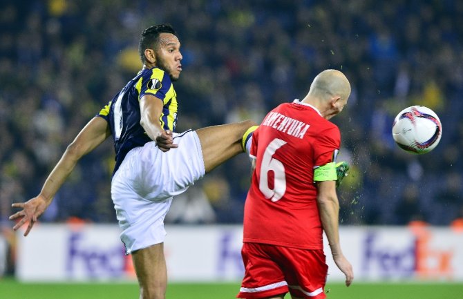 Fenerbahçe "Zorya"yı "Kolay" Avladı