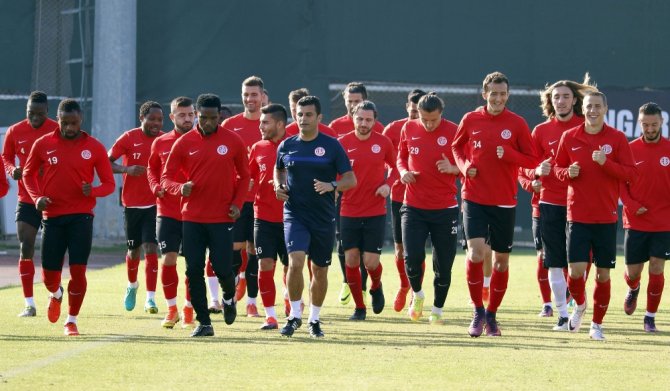 Eto’o Takımla Çalıştı