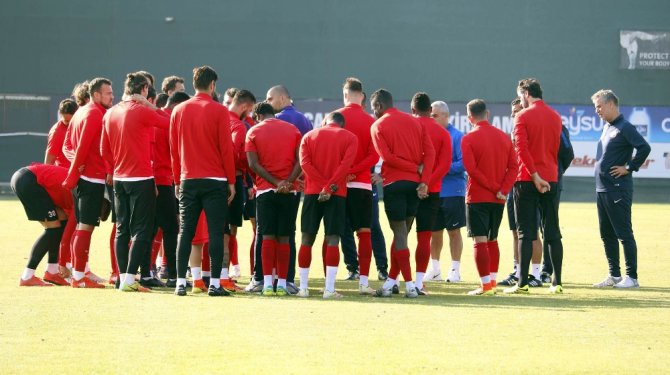 Eto’o Takımla Çalıştı