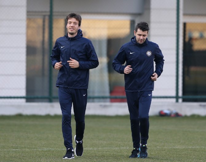 Osmanlıspor 2 Eksikle Çalıştı