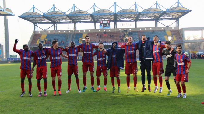 Karabükspor Evinde Kazandı