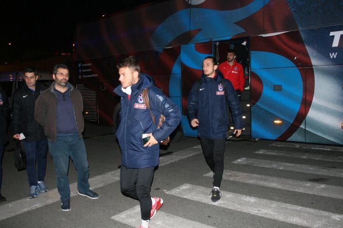 Trabzonspor Başkent’e Rötarlı Gitti