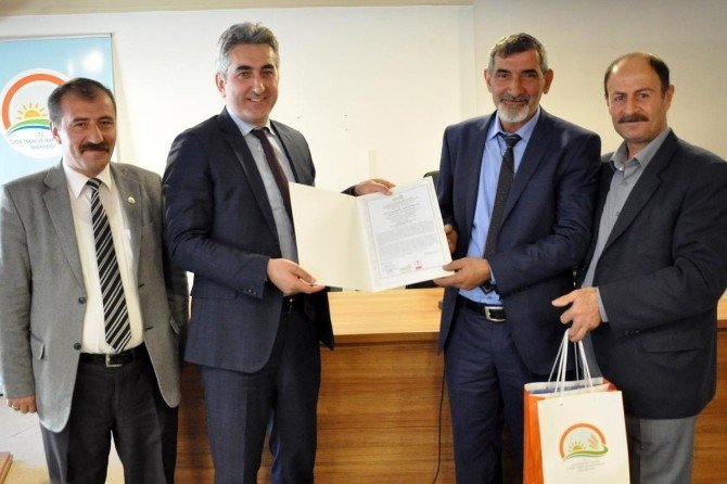 Gümüşhane’de 13 Arıcıya Organik Tarım Sertifikası Verildi