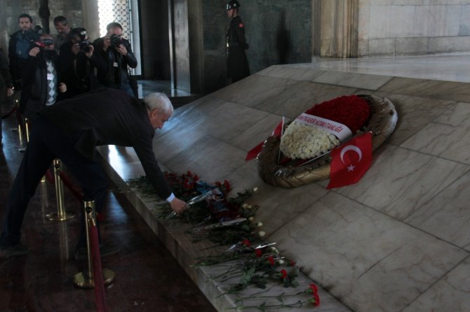 Trabzonspor Heyeti Anıtkabir’de