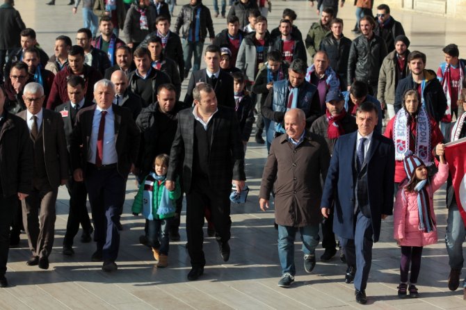 Trabzonspor Heyeti Anıtkabir’de