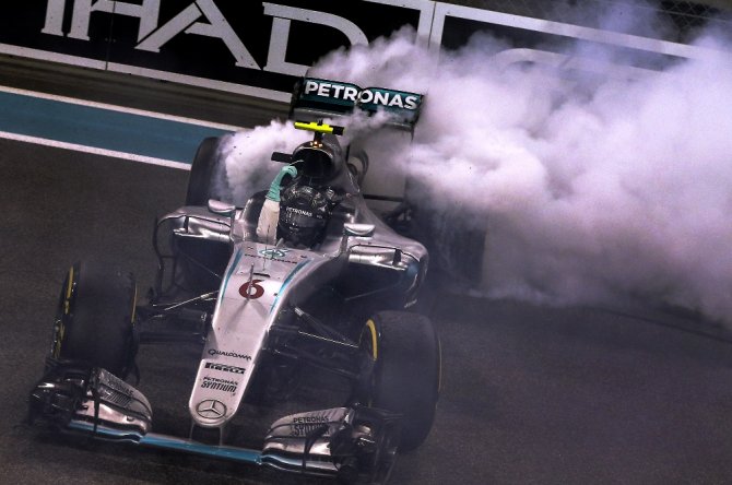 Formula 1’de Mutlu Sona Rosberg Ulaştı