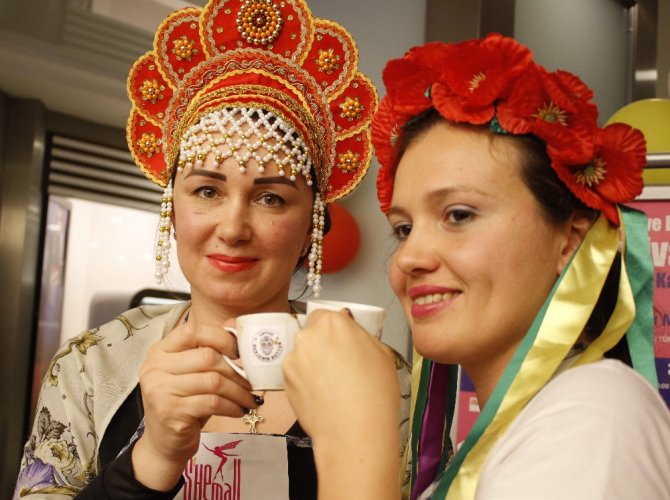 Yabancı Gelinlerin ’Türk Kahvesi’ İmtihanı