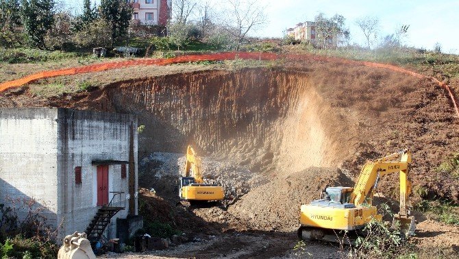 Trabzon’da 190 Milyon Tl Maliyetli İki Dev Yatırım Hızla Devam Ediyor