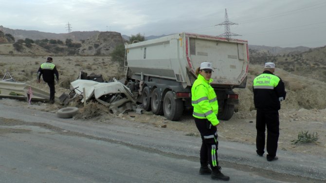 Girne’de Feci Kaza: 5 Ölü!