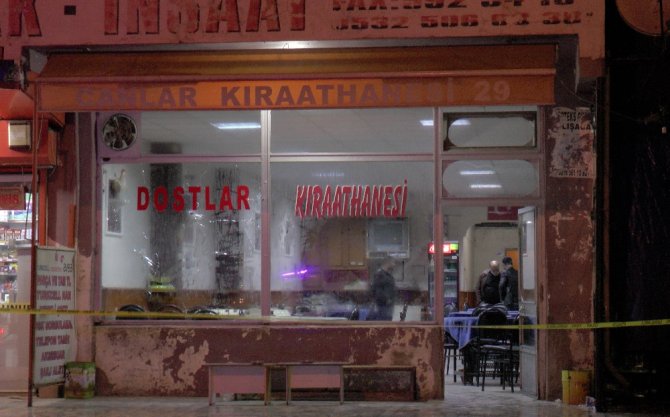 İstanbul’da Kahvehaneye Silahlı Saldırı
