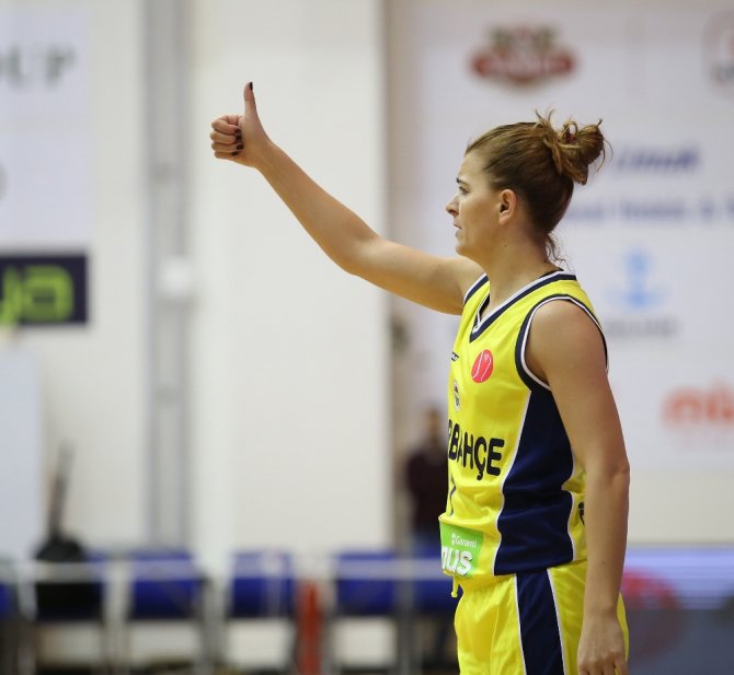 Fenerbahçe İlk Mağlubiyetini Aldı