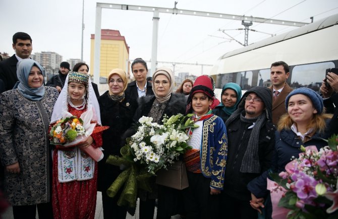 Emine Erdoğan Hızlı Tren Kullandı