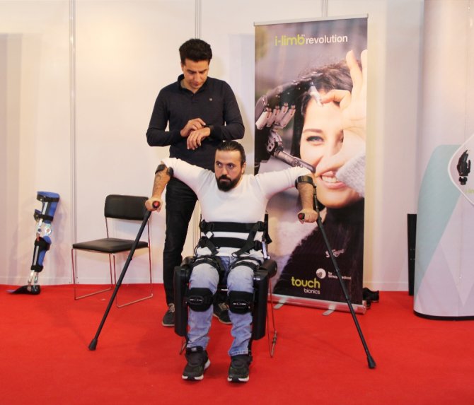 Engellilere Özel Giyilebilir Robotik Cihaz