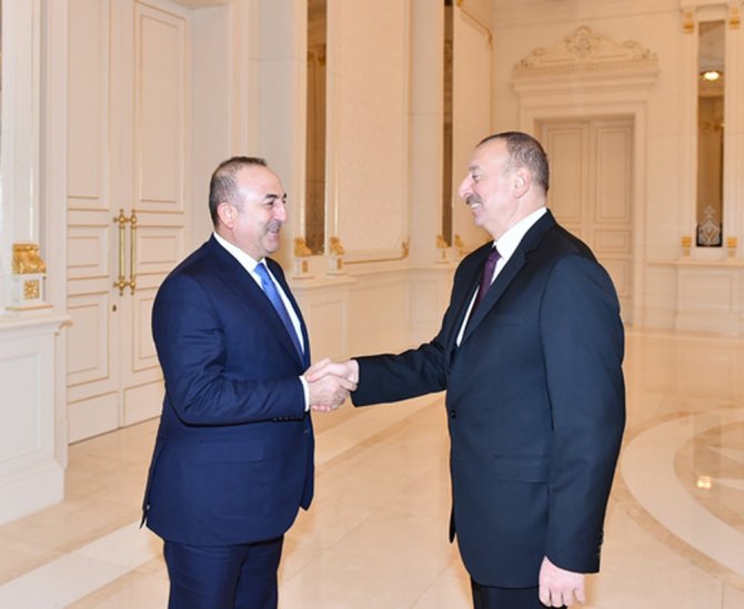 Bakan Çavuşoğlu Aliyev’le Görüştü